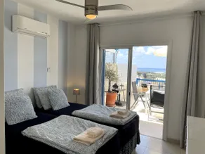 Sea View Penthouse-Style - Image 2