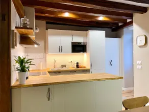 Cottage Sablons Forest of Fontainebleau - Image 2