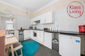 Elmbank Apartment by Klass Living Bellshill - Image 2
