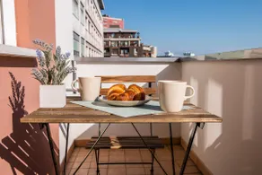 Panoramic Windows – In the Heart of the City - Image 5