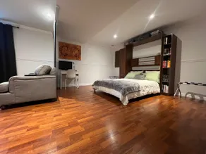 Bachelor-style, full private basement. - Image 2