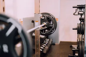 Minimalist Loft 3: Namba Compact Studio & 24/7 Gym - Image 3