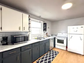 Cozy 3BR Near UB & Niagara Falls - Pet Friendly - Image 4