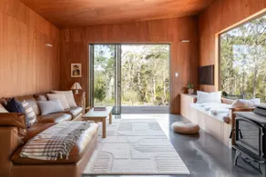 Pulchella Cabin ~ 3 acre retreat with bath - Image 4