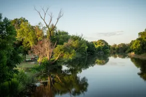 River Front Get Away - Image 4
