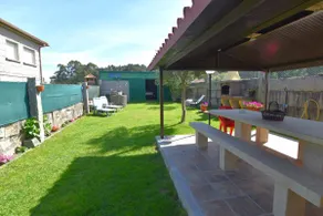 Natural house with a gazebo in the garden and parking - Image 5