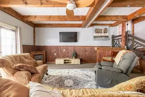 6 Bedroom Villa + Hot Tub + 3 acre Near Nashville - Image 2