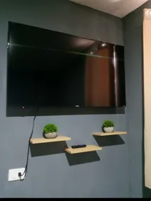 Nice and comfortable independent loft Climate controlled - Image 5