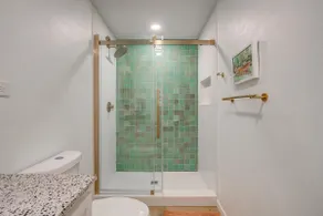 Lakeside Serenity in Granbury - sleeps 12 - Image 3