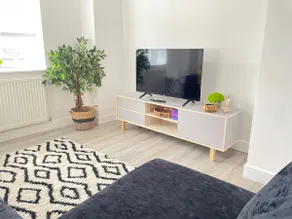 Spacious 2 Bedroom Flat in Bicester - Image 3