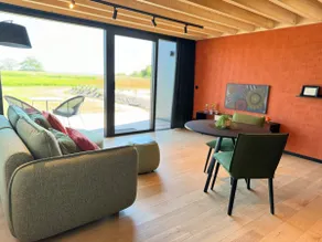 Lodge with panoramic bath, hot-tub sauna & swimming pool - Image 2