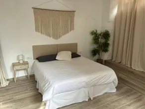Valentinos House & Pool, Costa Maresme – 20 mins from Barcelona - Image 5