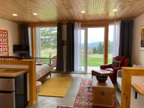 Cozy retreat in Northeast kingdom Greensboro VT - Image 3
