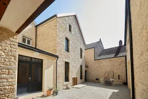 Couette&Living - Maison design à Savigny-les-Beaune - Image 2