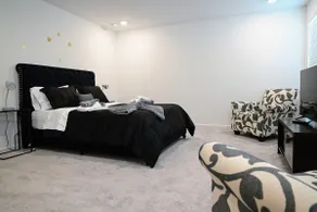 Modern Retreat • Near Chateau Elan & Raceway - Image 4