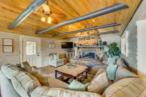 Beach Access | Watersports | Lakeside Firepit + - Image 3