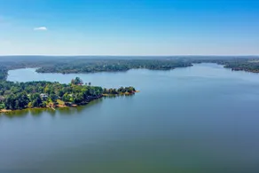 Beach Access | Watersports | Lakeside Firepit + - Image 2