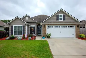 Peaceful Retreat •Pool •Soaking Tub •4 TVs - Image 2