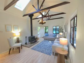 Redwood Grove Retreat - Image 2