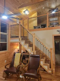Luxury Loft Cabin 5 miles to TIEC Games - Image 3