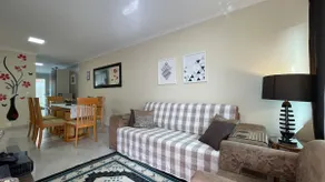 4 bedrooms, 12 guests, 2 parking spaces - Downtown - Image 2