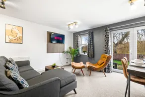 4 Bed Luxury Townhouse - Parking - Lincoln - Image 4