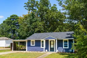The Blue Cottage - Image 2
