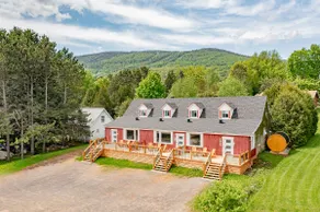 The Ski Stop | Sauna | AC | BBQ | Mont-Ste-Anne - Image 3