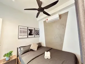 Minimal Industrial Home In Kulai 2BR6PAX near aeon - Image 2