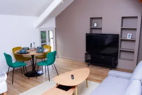 Comfortable Stay with Parking 15 Minutes from Paris - Image 2