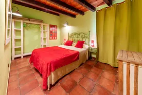 AP.6 Suite 2 bedrooms and Jacuzzi by La Bárcena - Image 4