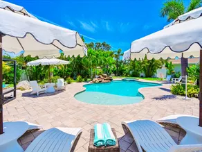 Pool, mini golf, pickleball, sport court, hot tub - Image 2