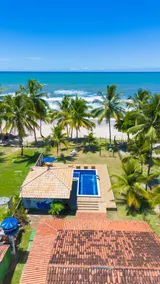 Dream pool under coconut palms, right on the beach - Image 2