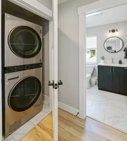 Cozy Guest House in Salem - Image 5