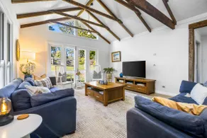 The Dairy: 5 bed/4 bath on picturesque farm - Image 2