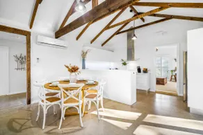 The Dairy: 5 bed/4 bath on picturesque farm - Image 5