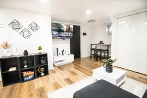 Private Modern Studio Near EWR Airport - Image 4