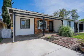 Clean, comfy, pet friendly & fully stocked - Image 4