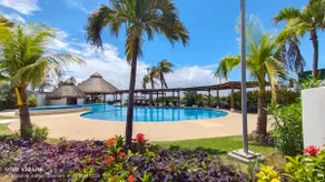 diamond, private beach club, 8-person paddle tennis courts - Image 2