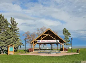 Oduca's All Season Cottage with Kid's Playground - Image 3