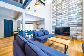 Lush greenery and BBQ | Available for 1 night or more | Luxury rental villa - Image 4
