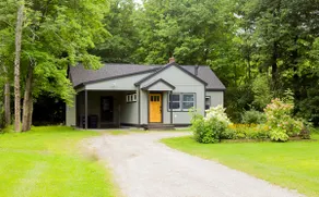 The Evergreen Cabin: Walk to Town | 10 Min to Ski - Image 2
