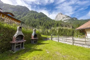 Studio with 4 beds, swimming pool and spa - Image 5