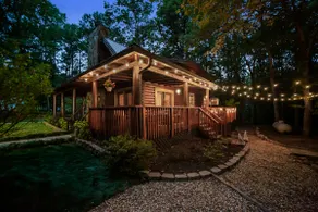 Private Luxury Cabin w/ Hot Tub, Fire Pit & Sauna - Image 4