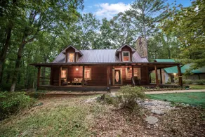 Private Luxury Cabin w/ Hot Tub, Fire Pit & Sauna - Image 3