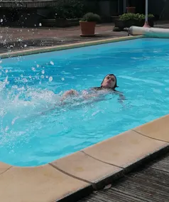 Appart entier, neuf, cosy, clim, piscine, parking - Image 5
