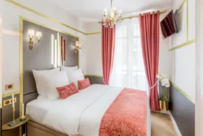 Merveil - Luxury Suite - Tour Eiffel - Laos - Image 2