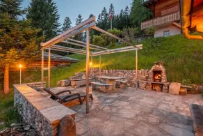 Alpen Retreat - Chalet in Malix - Image 2