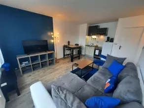 Les Buttes : Apt 2 Prs 1 ch : Parking privé - Image 2