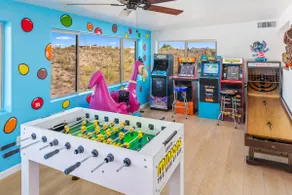 Views-GameRoom-Comfy Beds-Pool-Hiking@Saguaro West - Image 2